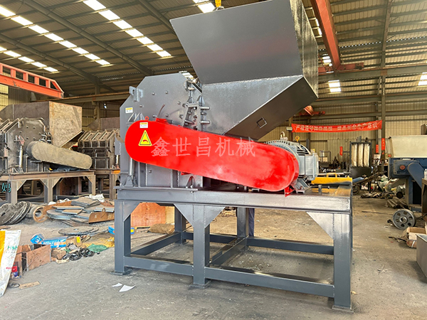 1300型破碎機(jī)
